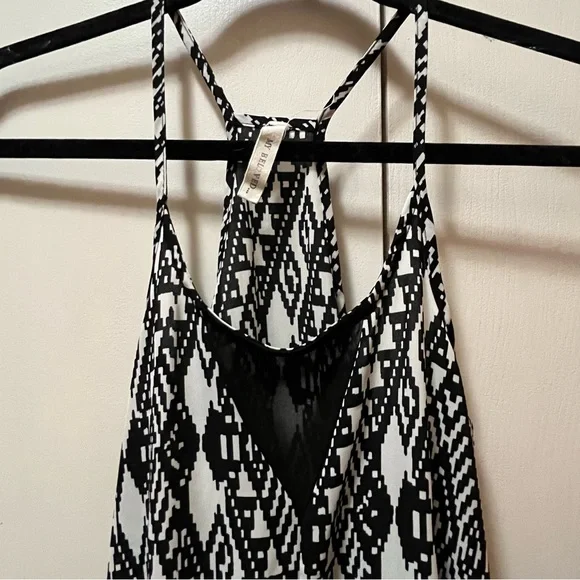 My Beloved Black and White Aztec Pattern Camisole Dress - Picture 4 of 8